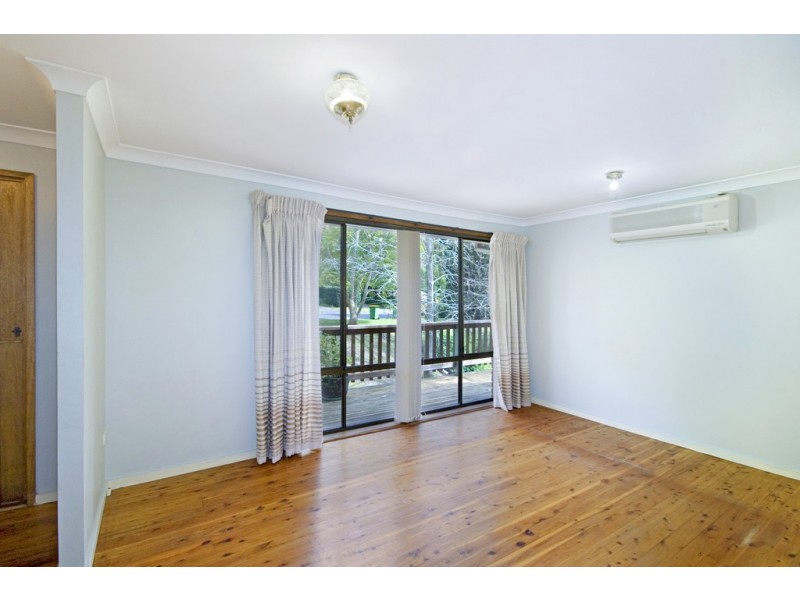 1 Yellow Box Avenue, Springfield NSW 2250