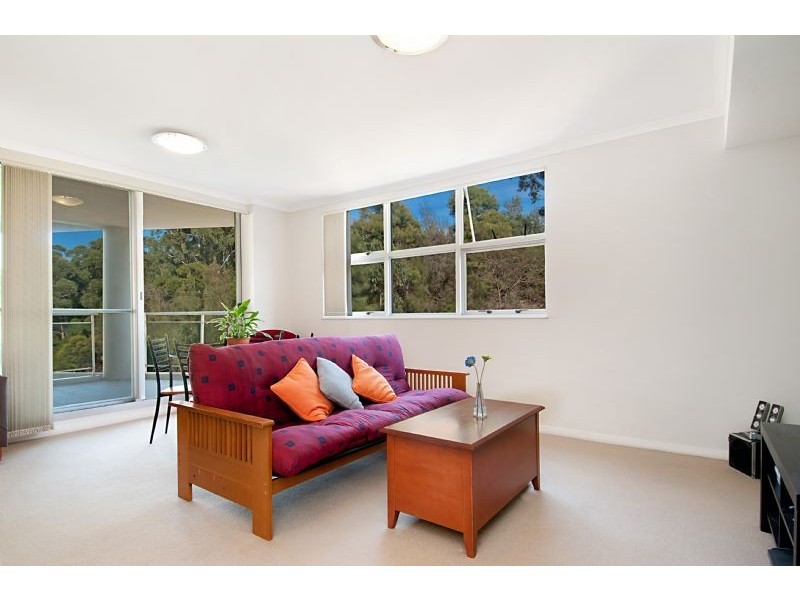 241/80 John Whiteway Drive, Gosford NSW 2250