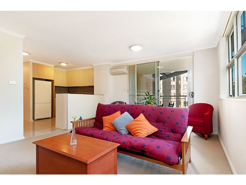 241/80 John Whiteway Drive, Gosford NSW 2250