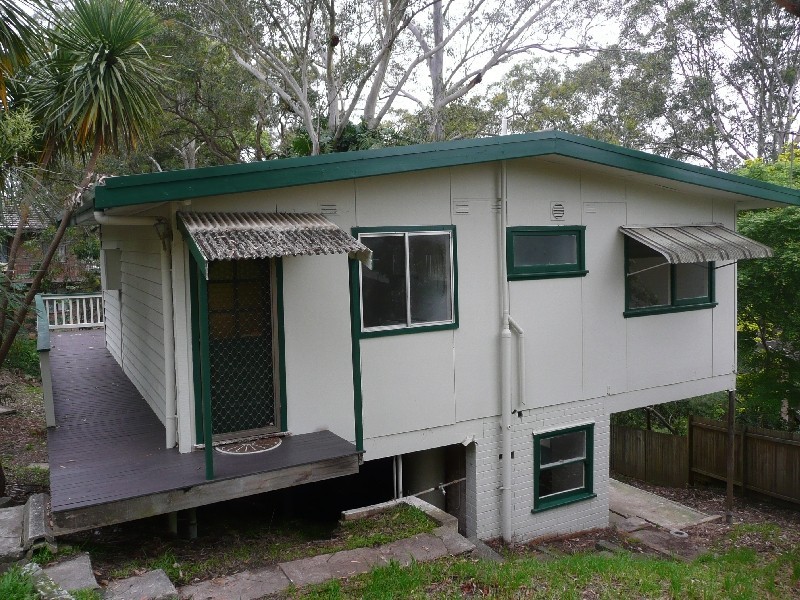 1 Maple Street, Wyoming NSW 2250