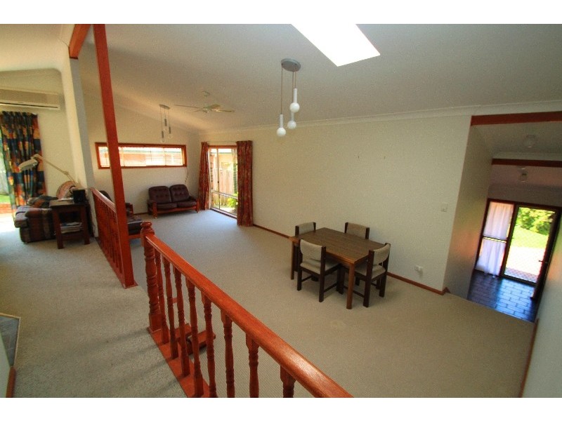 8 Tom Close, Lisarow NSW 2250