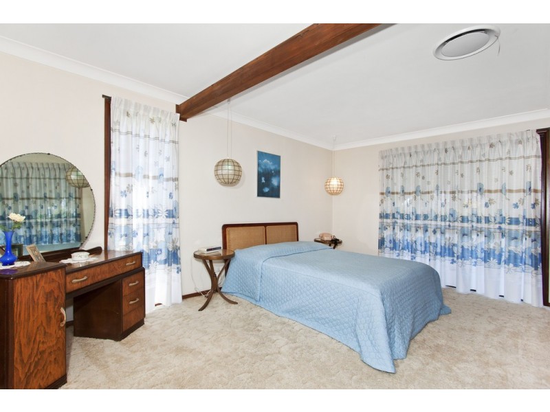 1 Reads Road, Wamberal NSW 2260