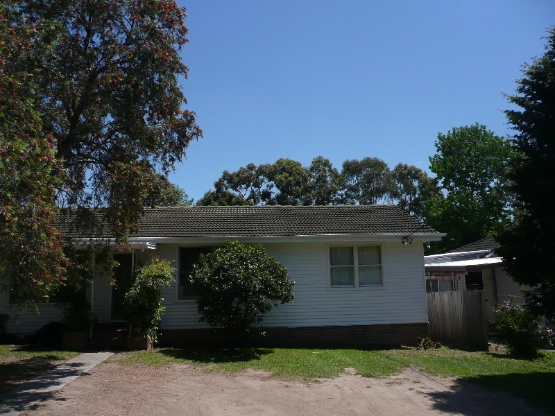 26 Day Street, Wyoming NSW 2250