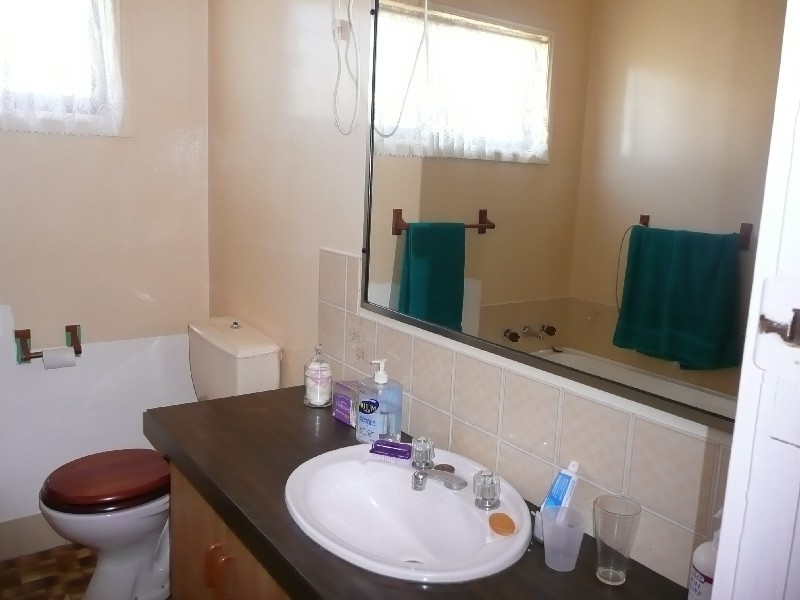 221 Gertrude Street, North Gosford NSW 2250