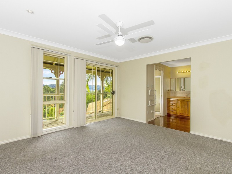 2 St Andrew Close, Green Point NSW 2251