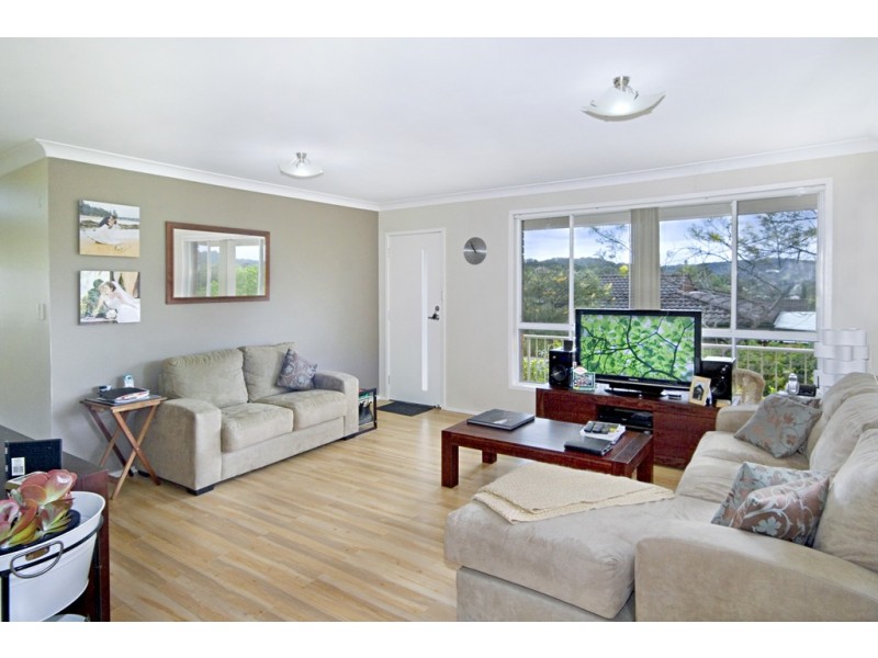 27 Darryl Road, Wyoming NSW 2250