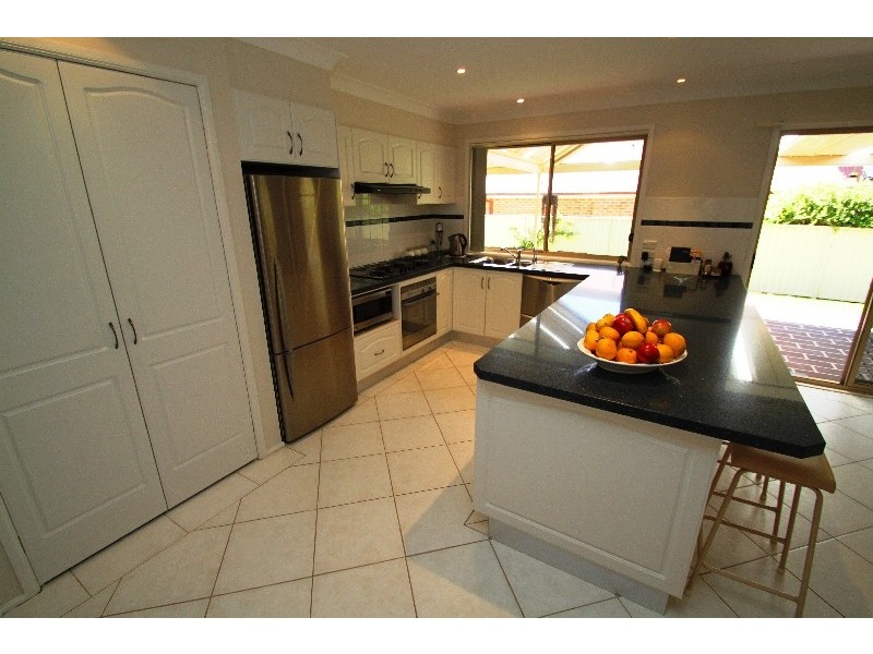 33 Hillgrove Close, Ourimbah NSW 2258