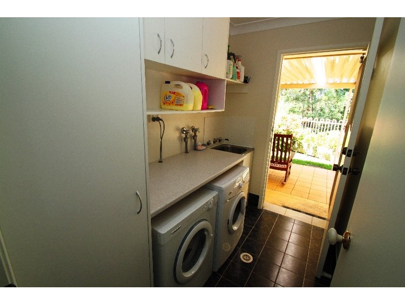 33 Hillgrove Close, Ourimbah NSW 2258