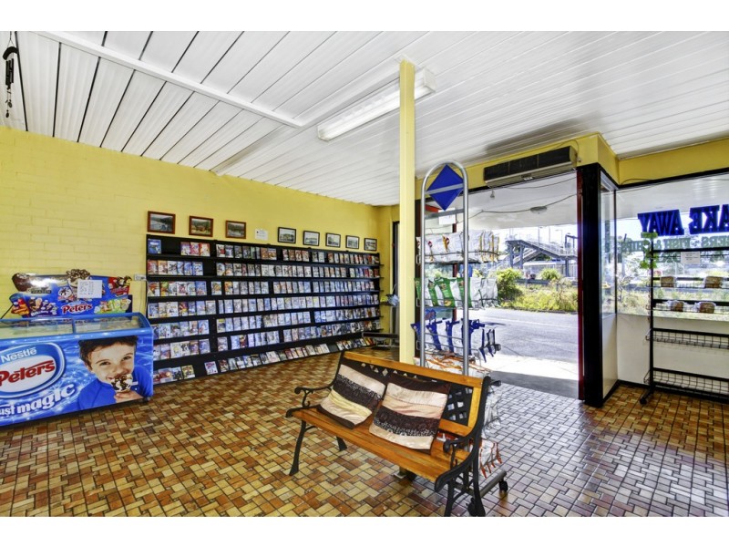 2E Kateena Avenue, Tascott NSW 2250