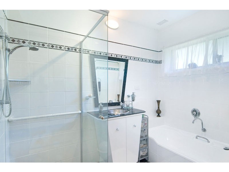 4 Leech Close, Narara NSW 2250