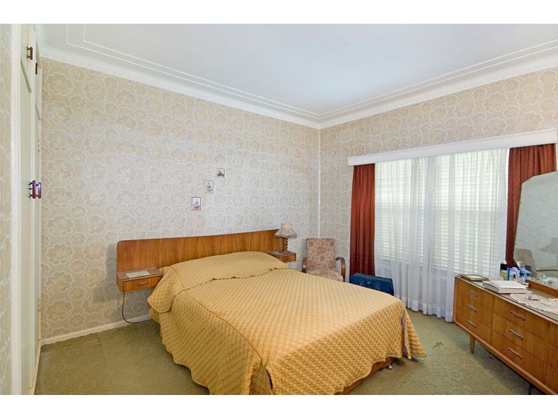 219 Gertrude Street, North Gosford NSW 2250