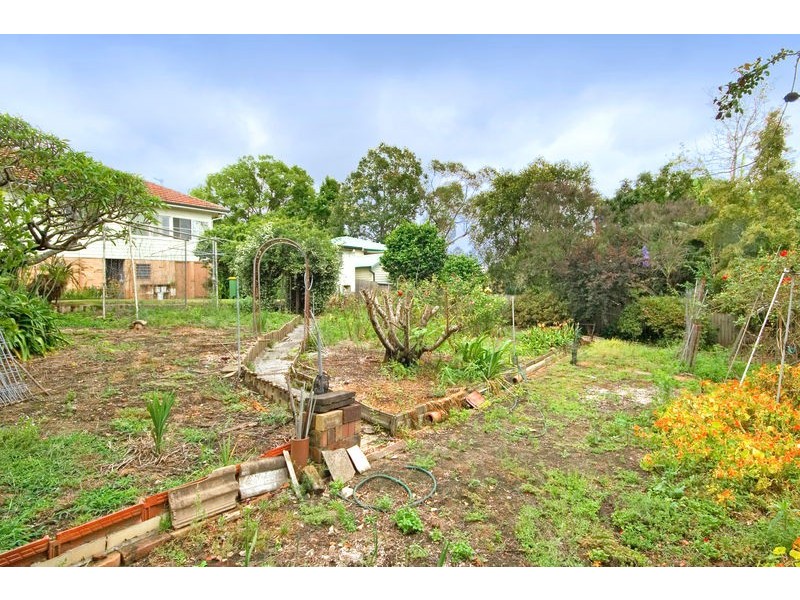 219 Gertrude Street, North Gosford NSW 2250