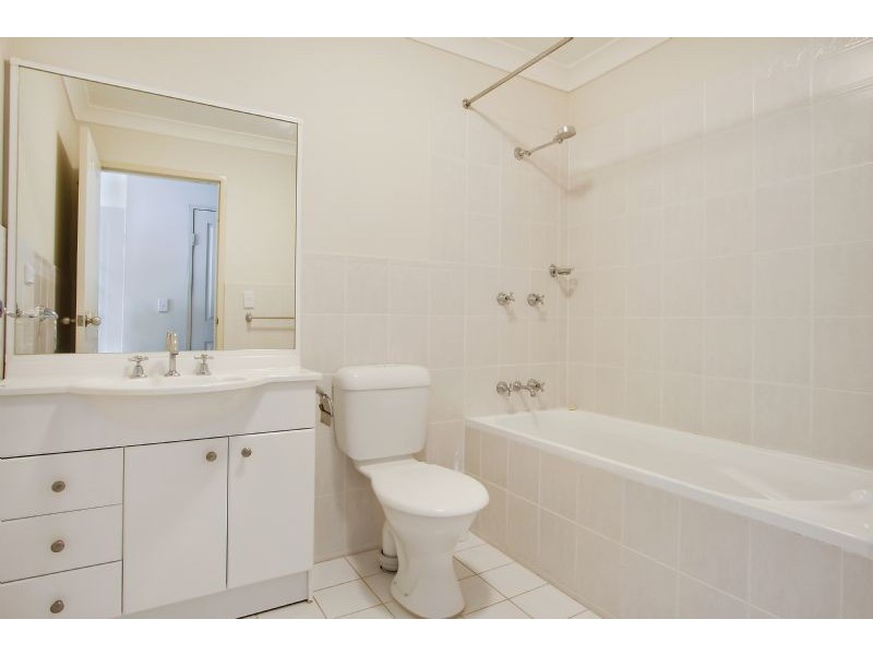 5/49 Beane Street, Gosford NSW 2250