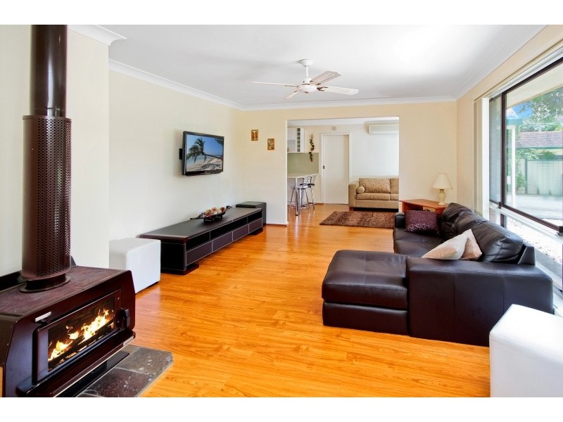 4 Apara Close, Narara NSW 2250