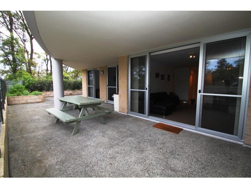 12/80 John Whiteway Drive, Gosford NSW 2250