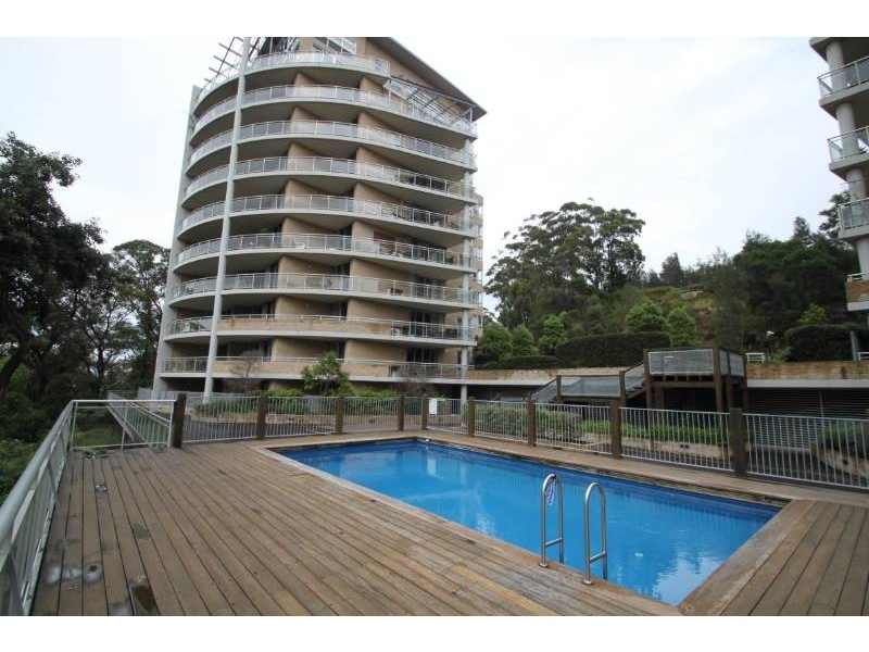 12/80 John Whiteway Drive, Gosford NSW 2250