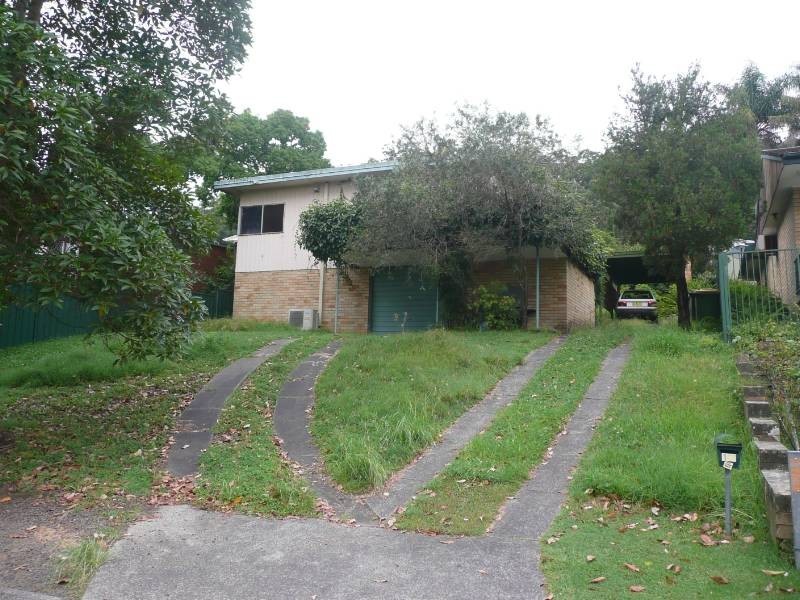 17 Sinclair Street, Gosford NSW 2250