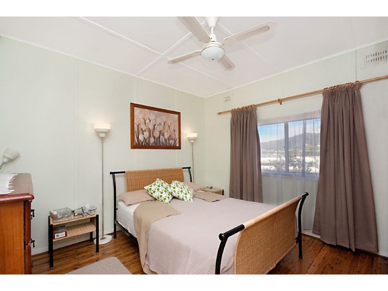 49 Victory Parade, Tascott NSW 2250