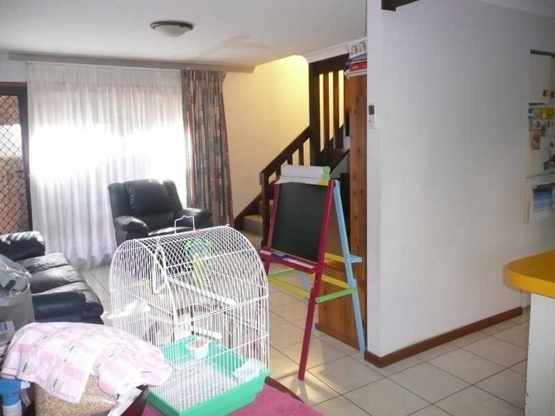 2/17 Ward Street, Gosford NSW 2250