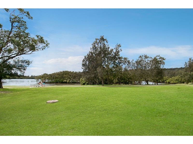 6 Kindra Close, West Gosford NSW 2250