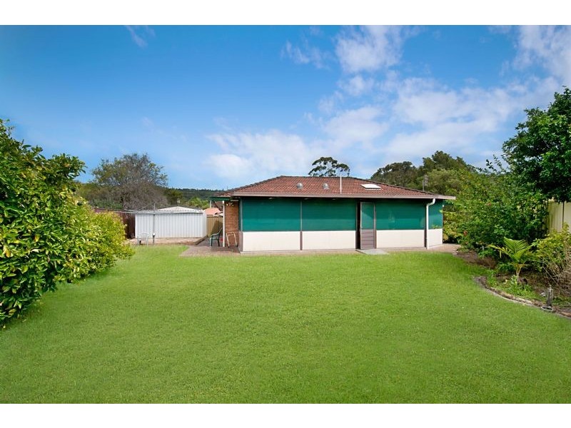 6 Kindra Close, West Gosford NSW 2250