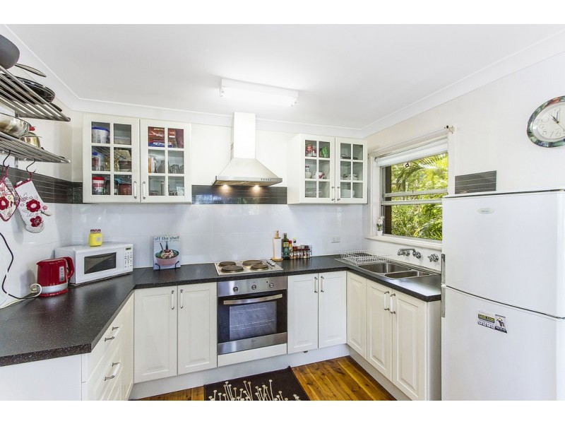 2/17 Doughan Place, Gosford NSW 2250