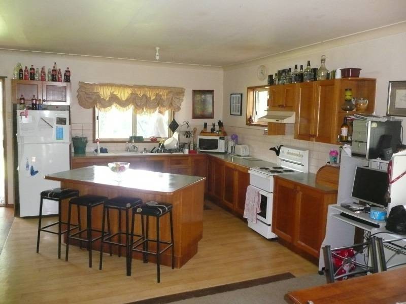 17 Fern Road, Ourimbah NSW 2258