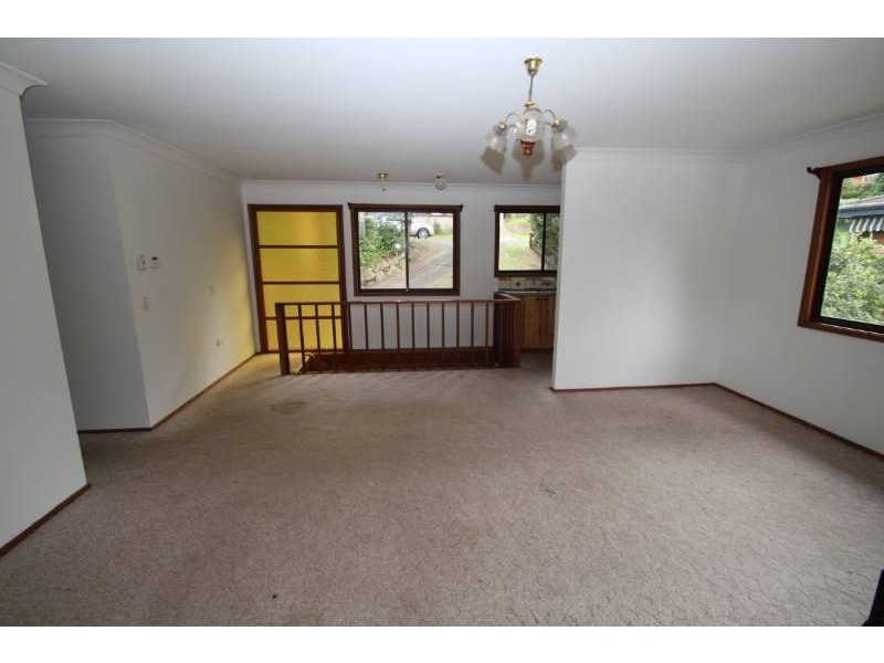 12 Macgregor Street, Wyoming NSW 2250