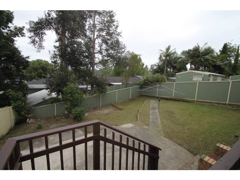 12 Macgregor Street, Wyoming NSW 2250