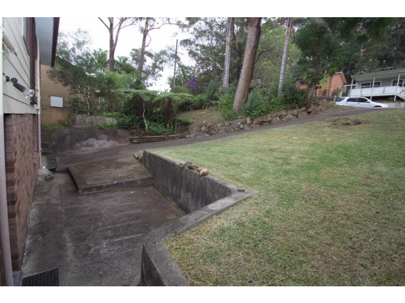 12 Macgregor Street, Wyoming NSW 2250