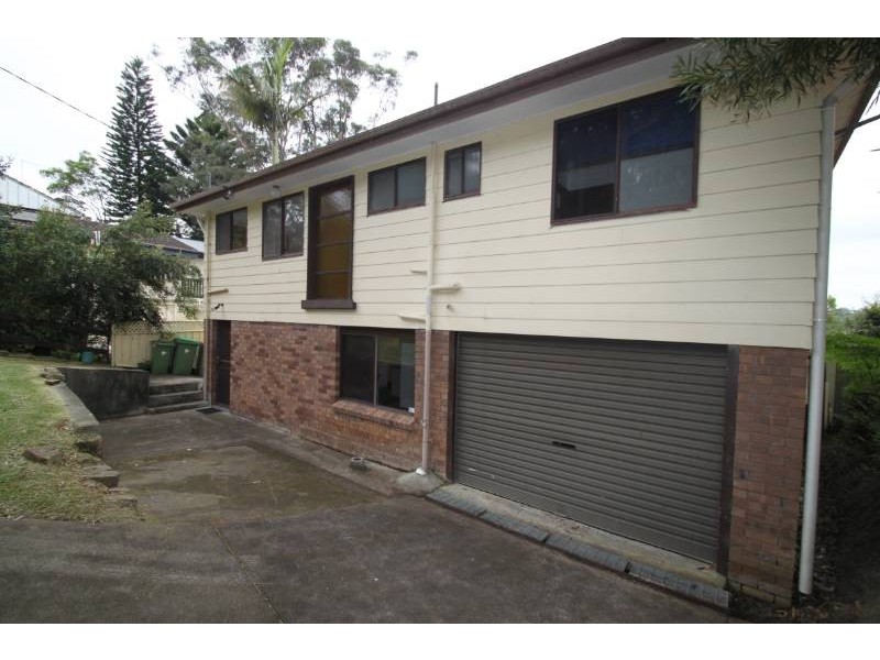 12 Macgregor Street, Wyoming NSW 2250