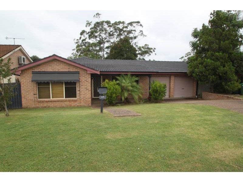 17 Settlers Ridge Close, Lisarow NSW 2250