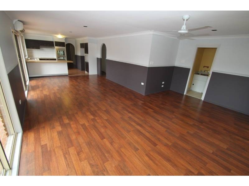 17 Settlers Ridge Close, Lisarow NSW 2250