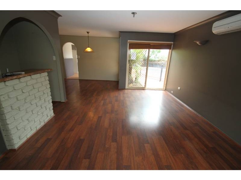 17 Settlers Ridge Close, Lisarow NSW 2250