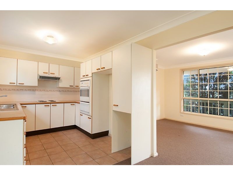 14 Karen Close, Lisarow NSW 2250