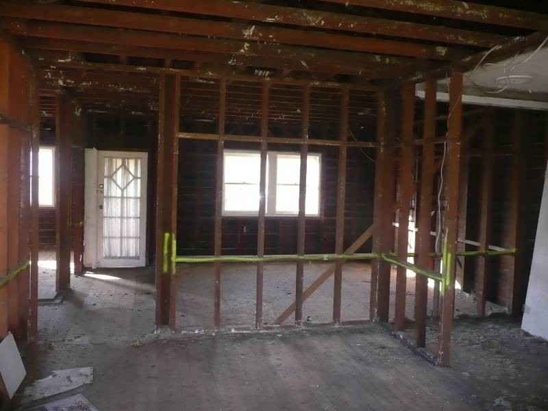6 Cary Street, Wyoming NSW 2250