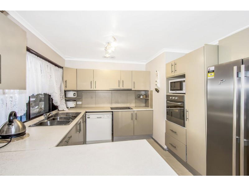 6 Binowee Avenue, Niagara Park NSW 2250