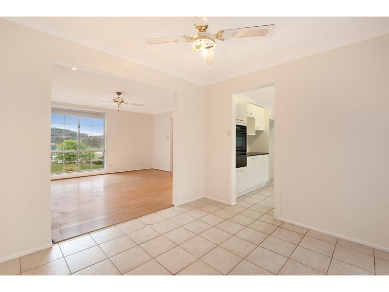 100 Newling Street, Lisarow NSW 2250