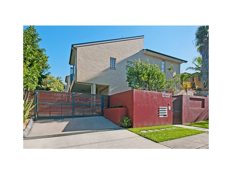 1/4 St George Street, Gosford NSW 2250