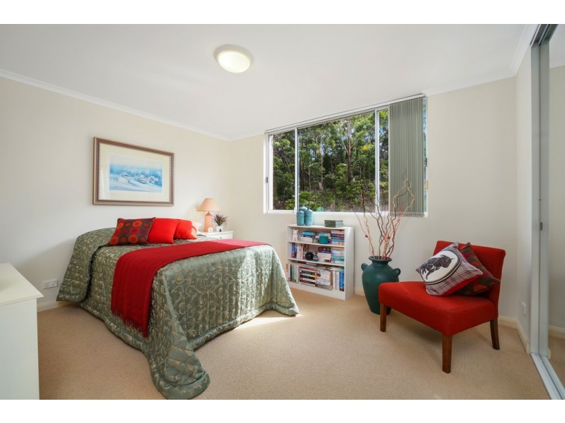 1003/97-99 John Whiteway Drive, Gosford NSW 2250