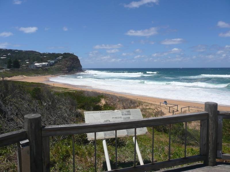 210 Del Monte Place, Copacabana NSW 2251