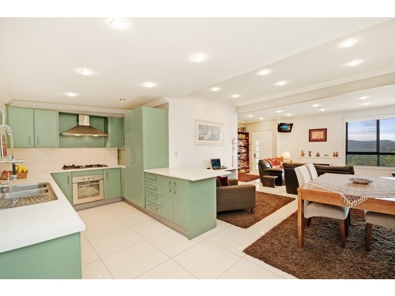 77 Faunce Street West, Gosford NSW 2250