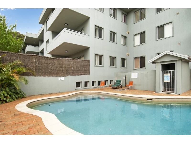 24/13-15 Moore Street, West Gosford NSW 2250
