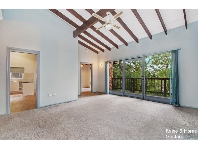 9 Elizabeth Street, Wyoming NSW 2250