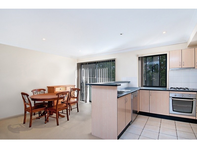 8/72 Dwyer Street, North Gosford NSW 2250