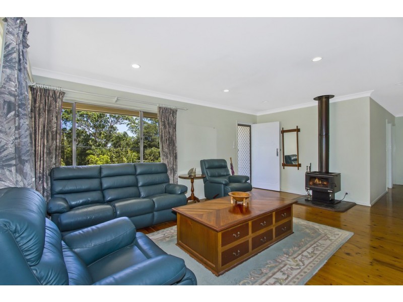 21 Bourbon Street, Wyoming NSW 2250