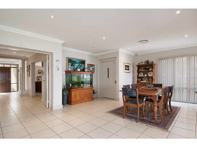 265 Avoca Drive, Green Point NSW 2251