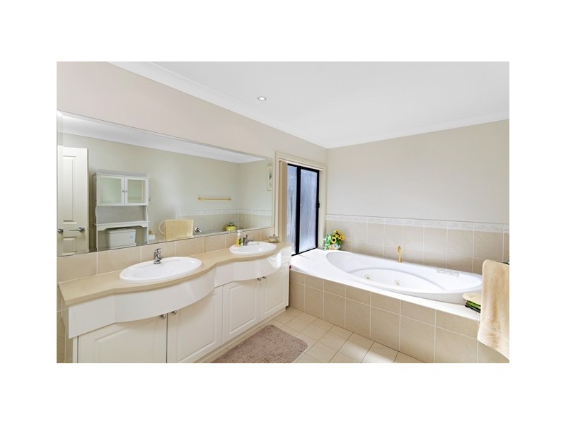 265 Avoca Drive, Green Point NSW 2251