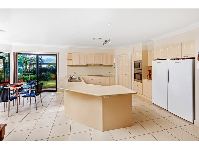 265 Avoca Drive, Green Point NSW 2251