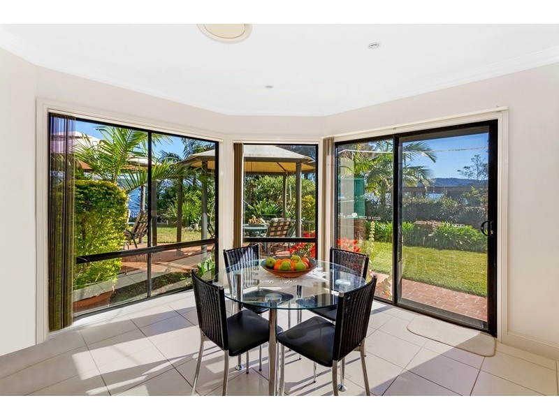 265 Avoca Drive, Green Point NSW 2251